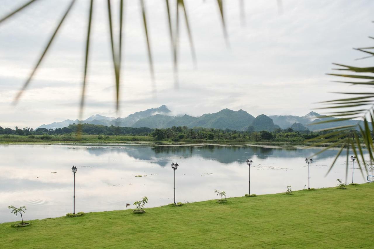 Sakarin Valley Resort Kanchanaburi Exterior foto